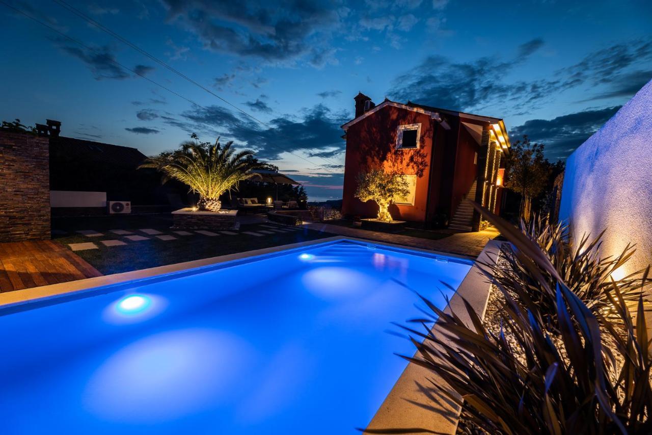 Villa Sunset Pool & Spa Apartments Zgornje Skofije Екстер'єр фото